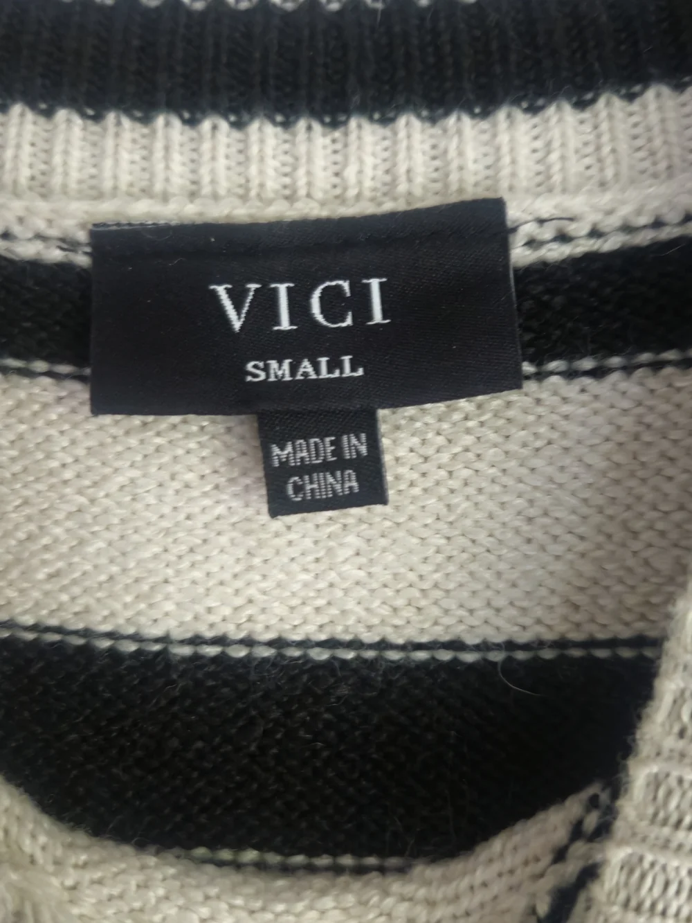 Vici Black and White Striped Turtleneck Sweater Sz Small - Picture 3 of 4